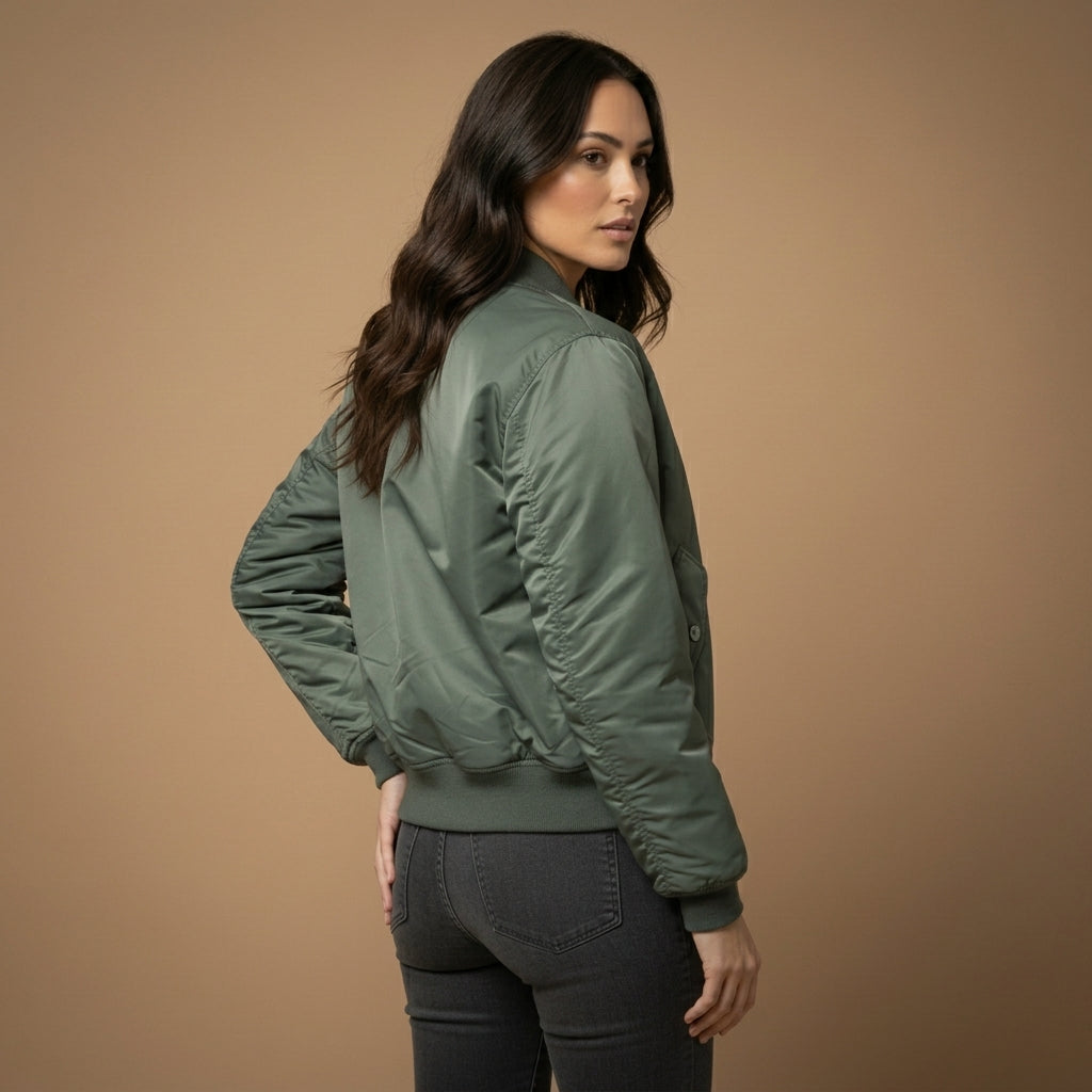 Bomber Donna | Vestibilità Aderente e Zip Pratica 3