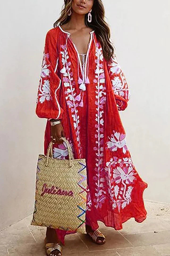 Abito Estate Donna | Ricamo Floreale Boho & Laccetto con Nappe