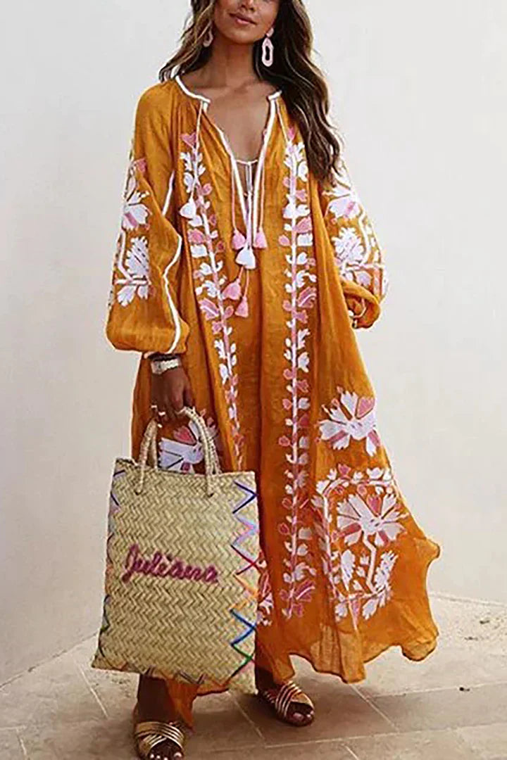 Abito Estate Donna | Ricamo Floreale Boho & Laccetto con Nappe