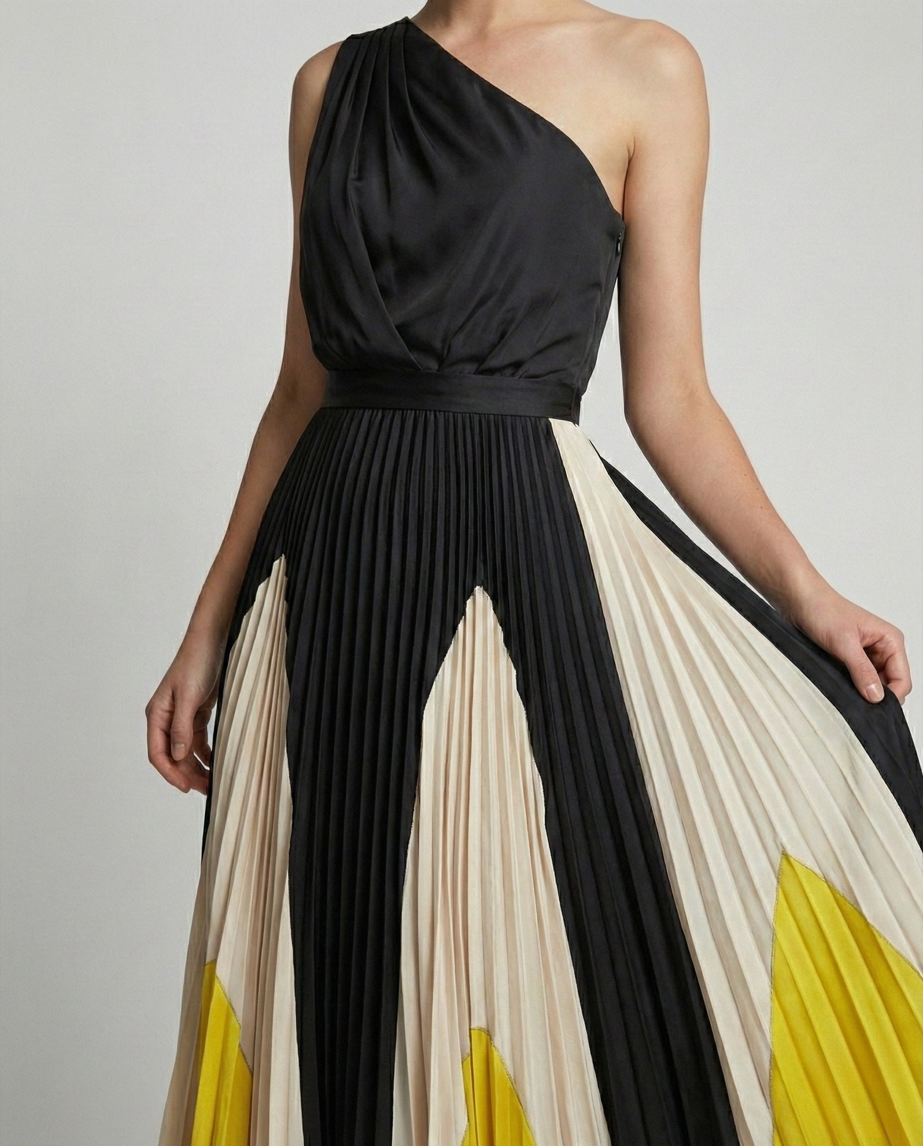 Abito Lungo Donna | Gonna Plissettata & Monospalla Couture