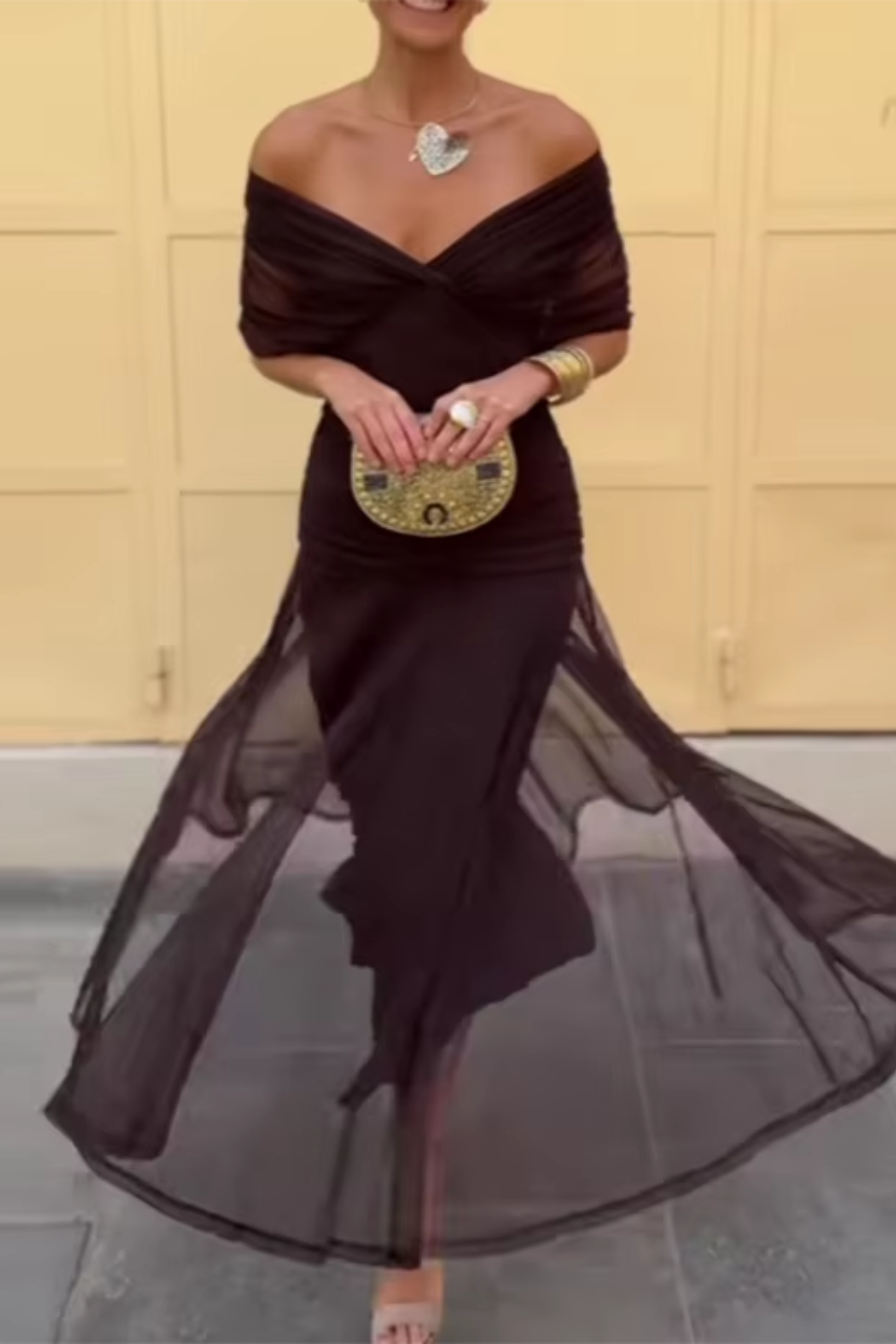 Abito Maxi Elegante Donna | Scollo a V slancia & Drappeggio valorizzante