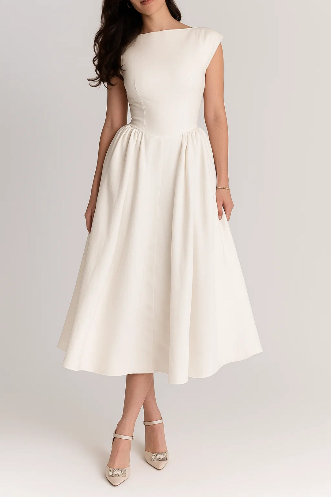 Abito midi elegante in tessuto strutturato | Scollo a barca | Schiena scoperta 0