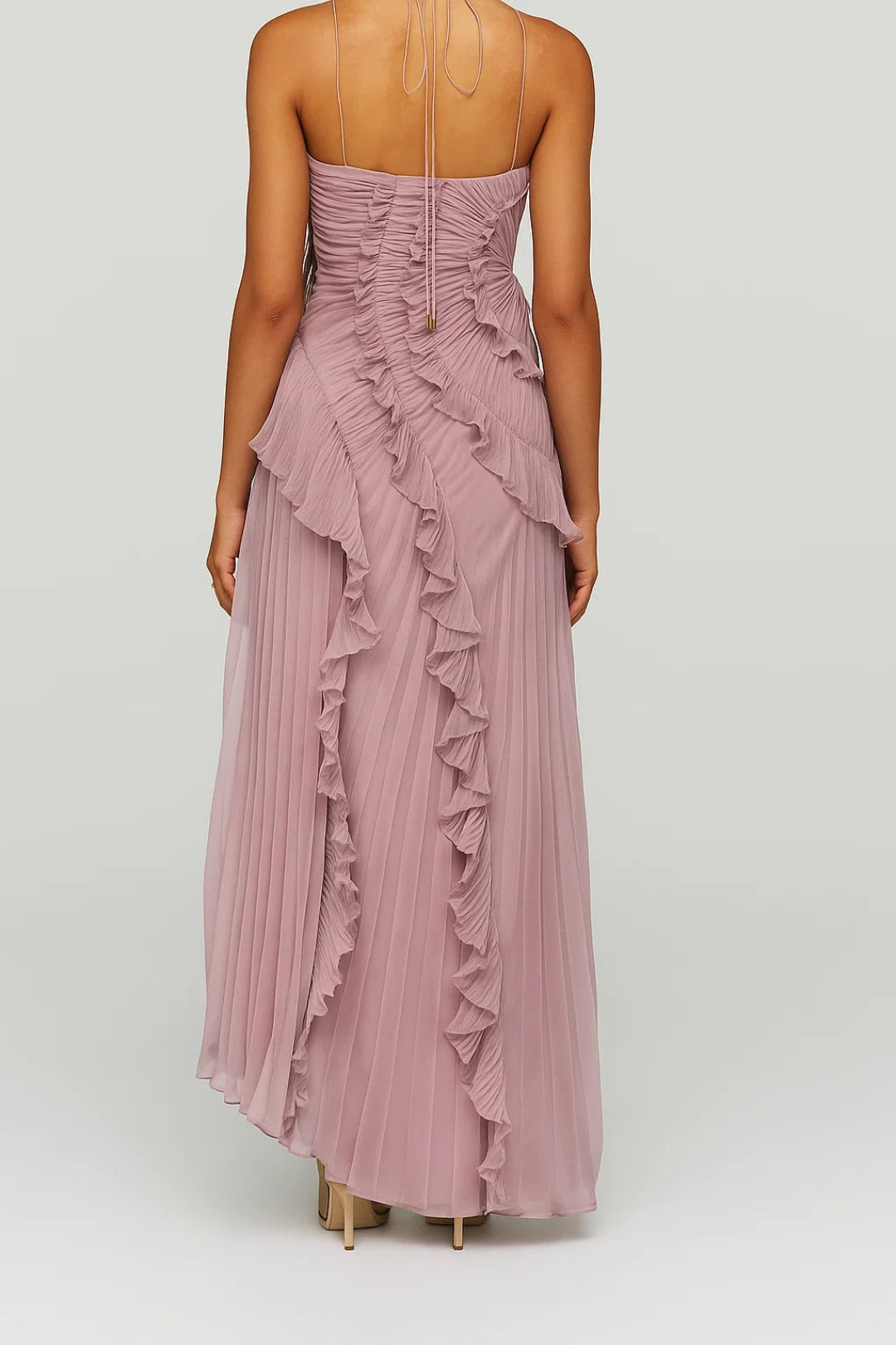 Abito plissettato con volant asimmetrici | Scollo all’americana | Eleganza fluida 2