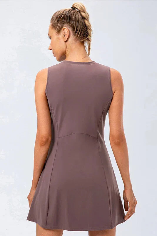 Abito da Tennis Senza Maniche da Donna con Shorts Integrati e Tasche 5