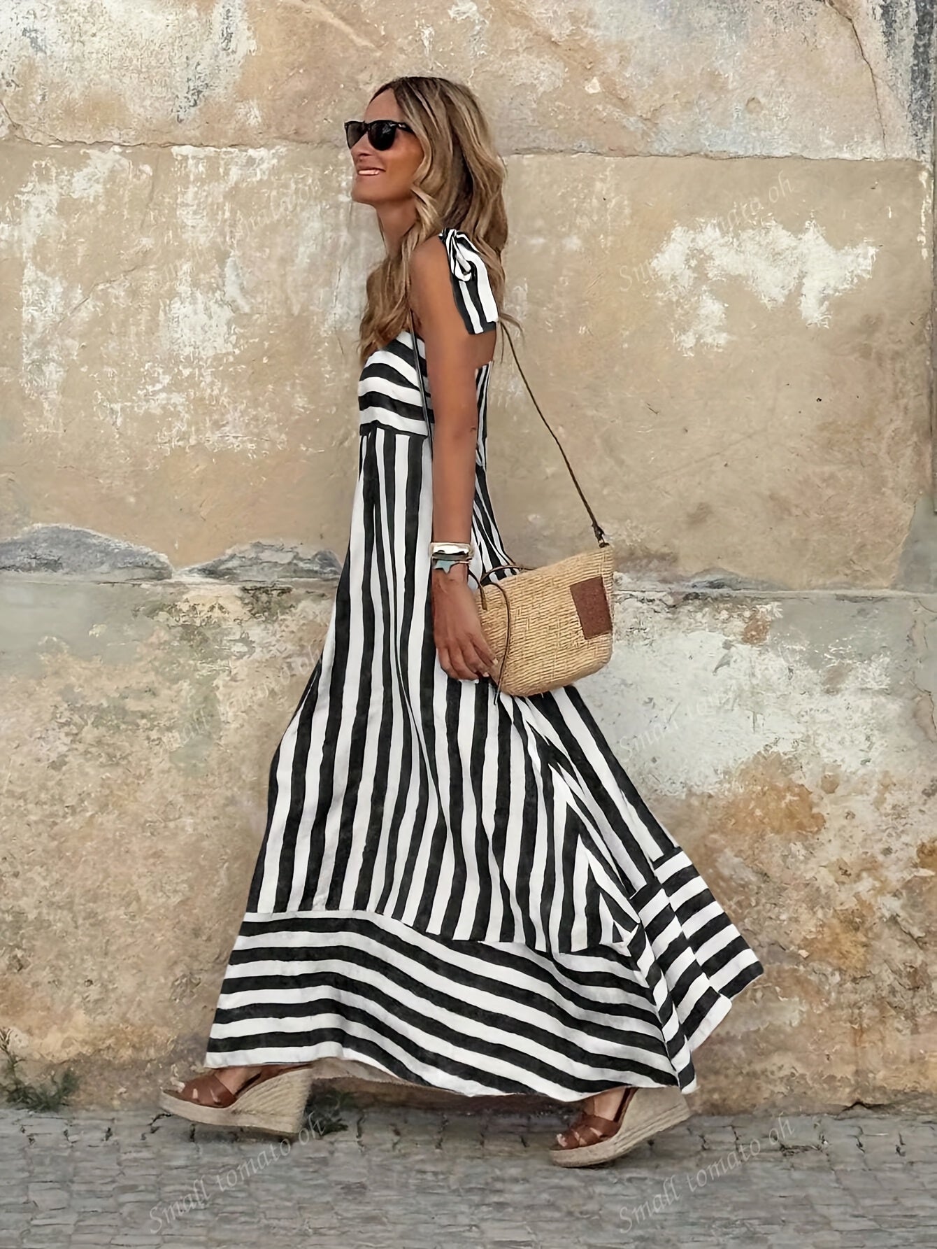 Abito maxi da donna a righe con spalline sottili - Fluido ed estivo 3