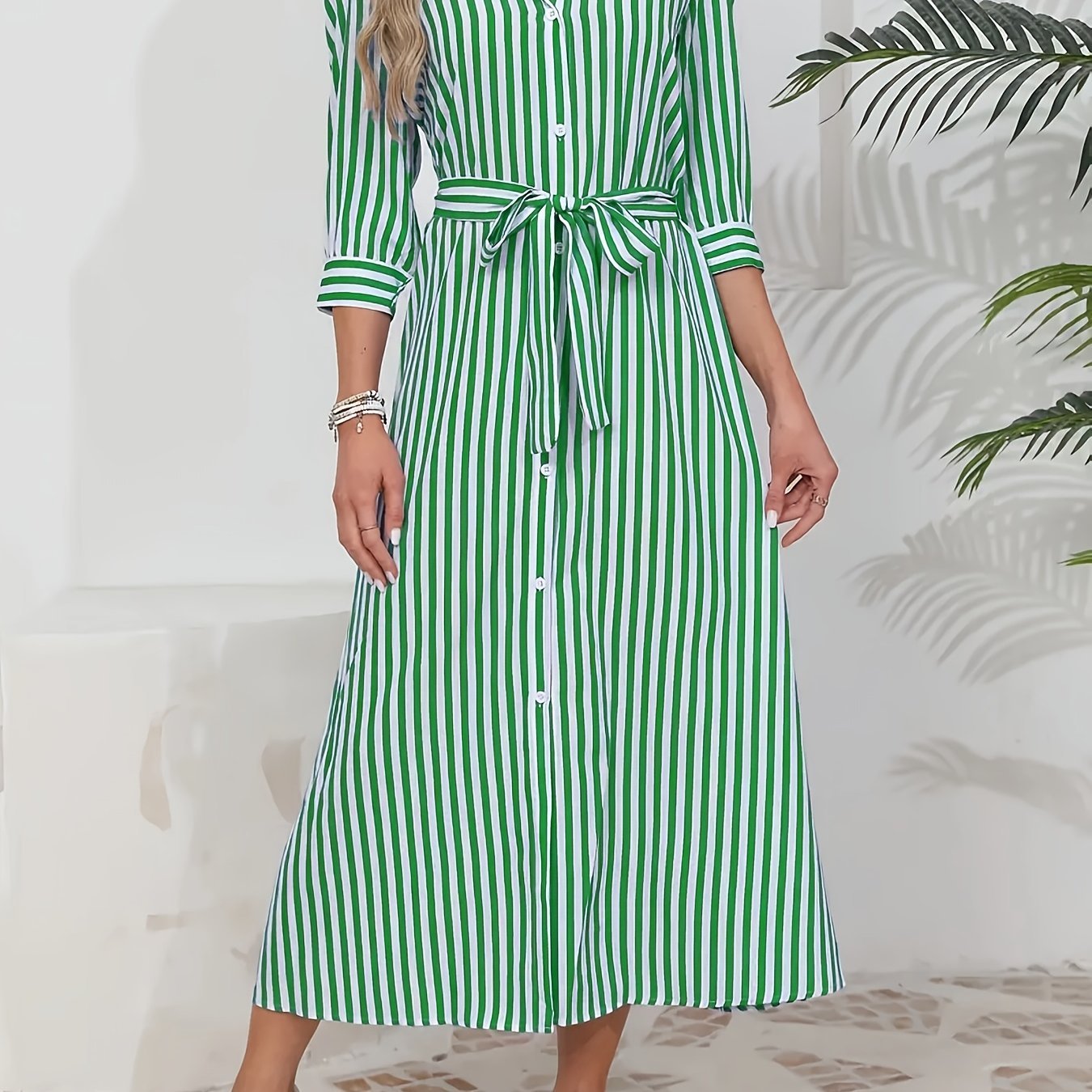 Abito midi chemisier da donna a righe con cintura - Chic e casual 0