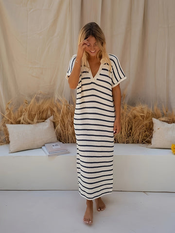 Abito midi in maglia a righe da donna con scollo a V - Morbido e femminile 0