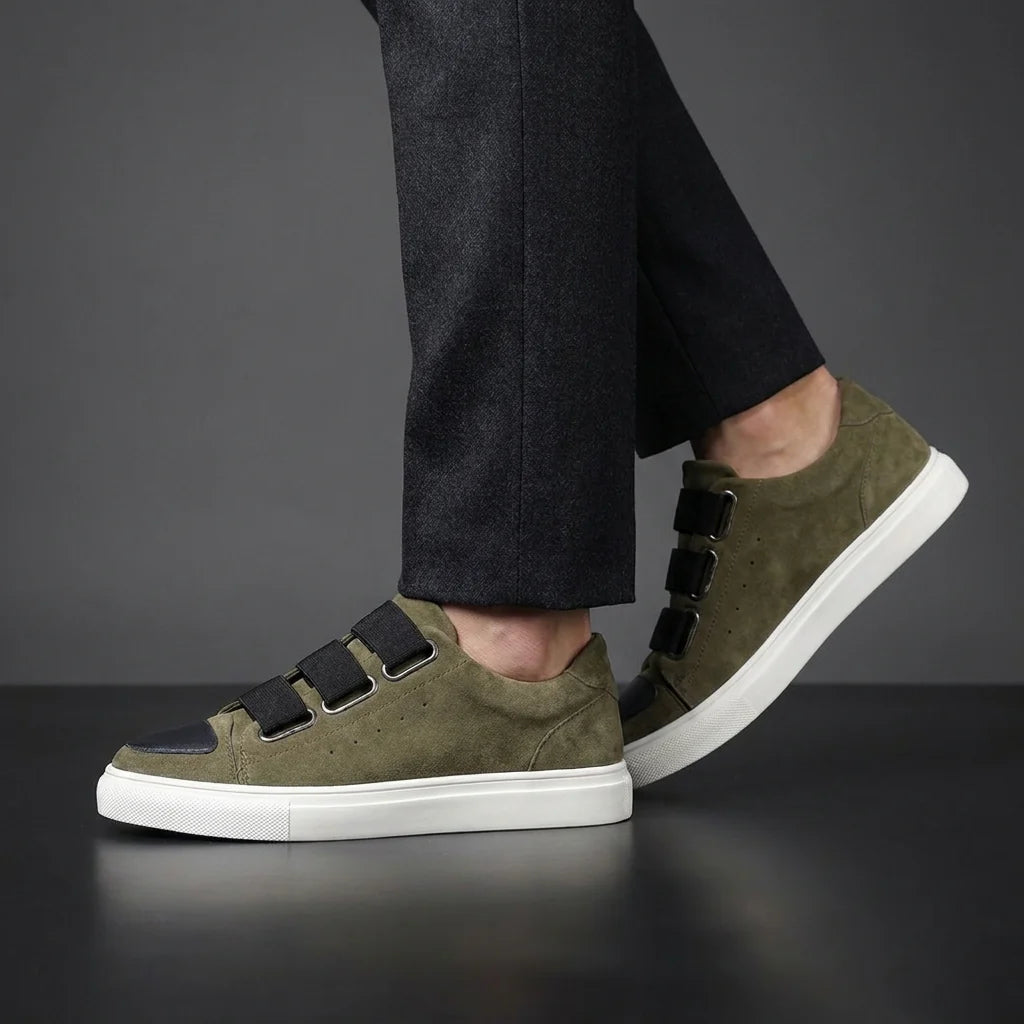 Andrea — Sneaker in Camoscio con Fibbia 3