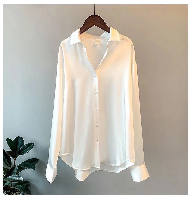 Blusa in raso di L'Aurablend Lotus 6