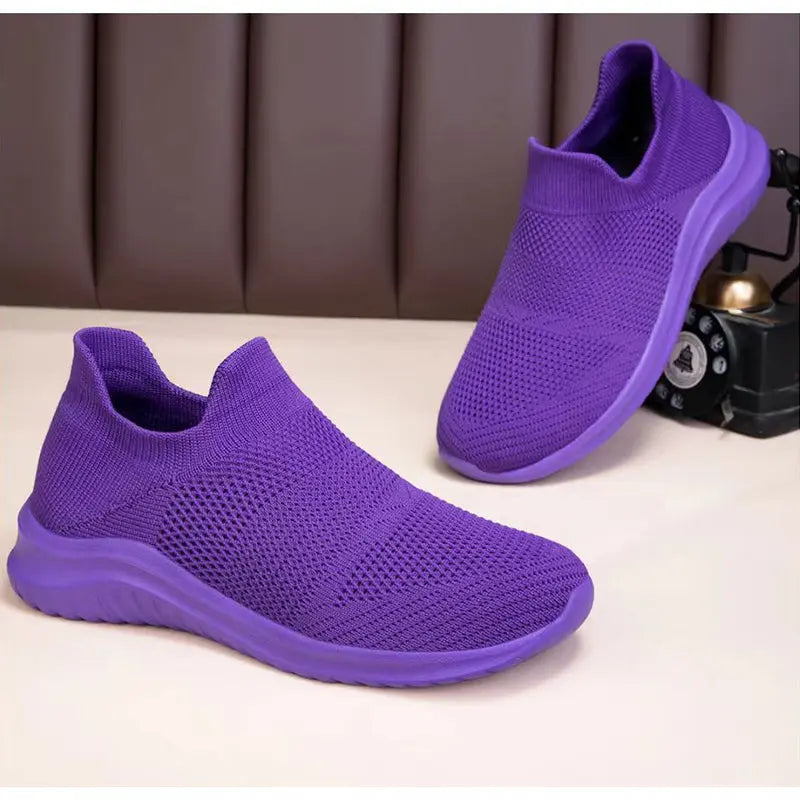 Breathable Knit Sneakers for Men and Women – Stylish &amp; Versatile