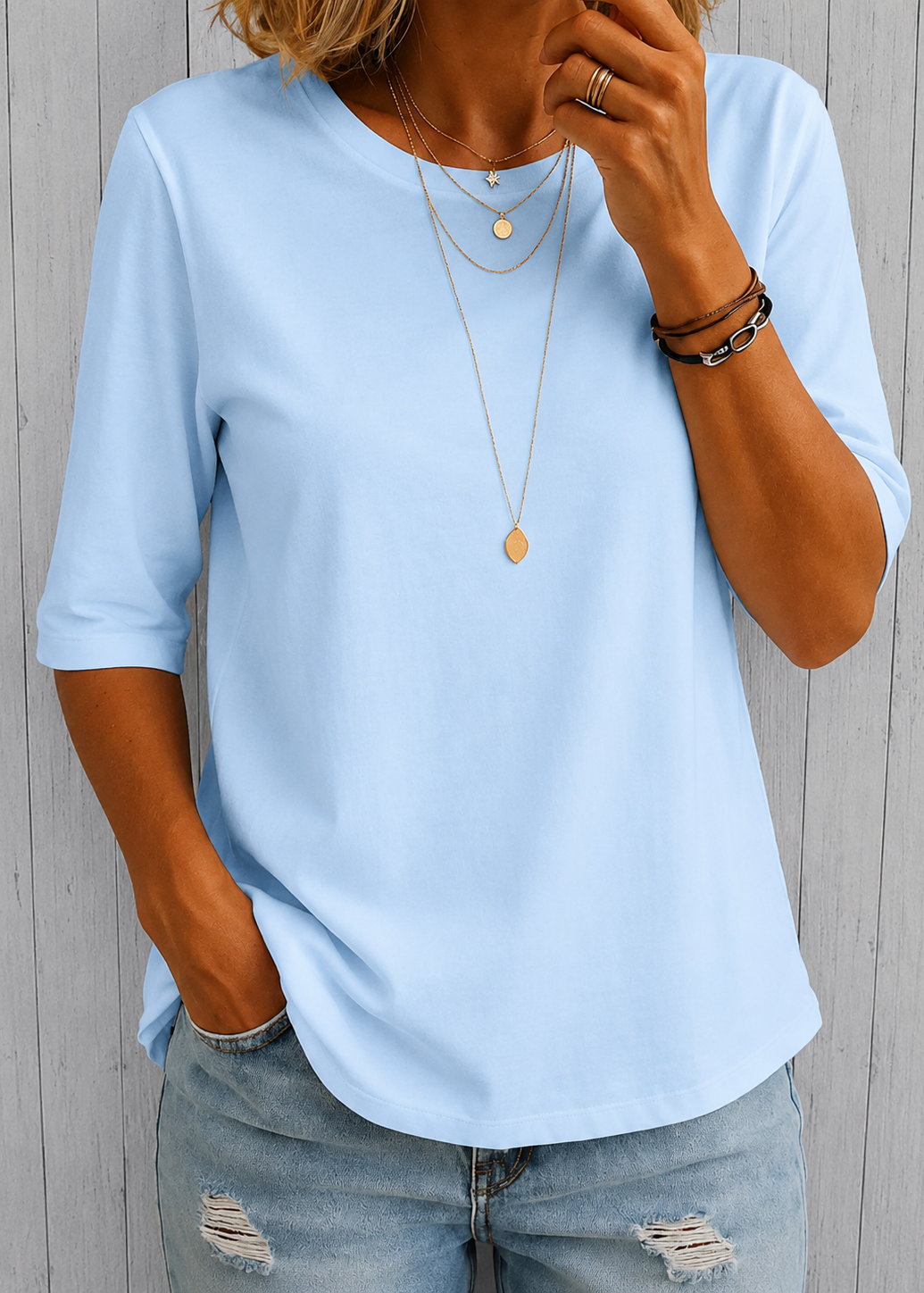 Calvera | T-shirt a copertura confortevole (Rifornita) 2
