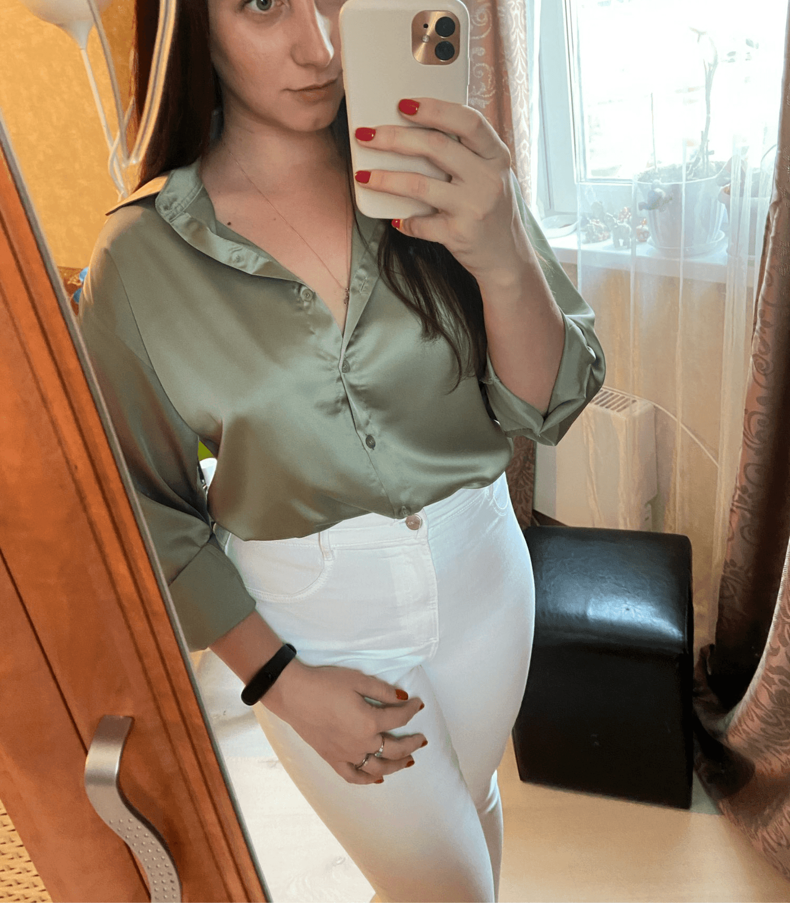 Magnolia - Camicia in Satin di Seta con Bottoni 7