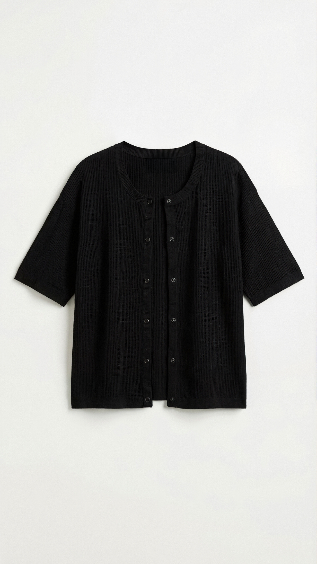 Cardigan Donna | Eleganza Versatile a Maniche Corte