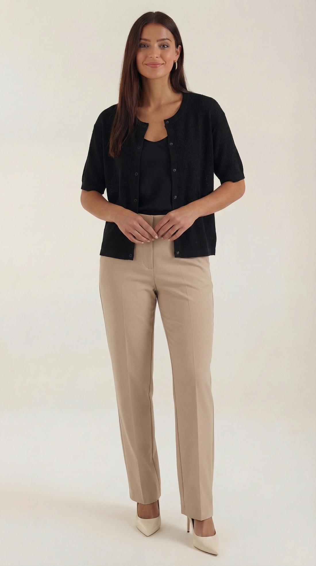 Cardigan Donna | Eleganza Versatile a Maniche Corte