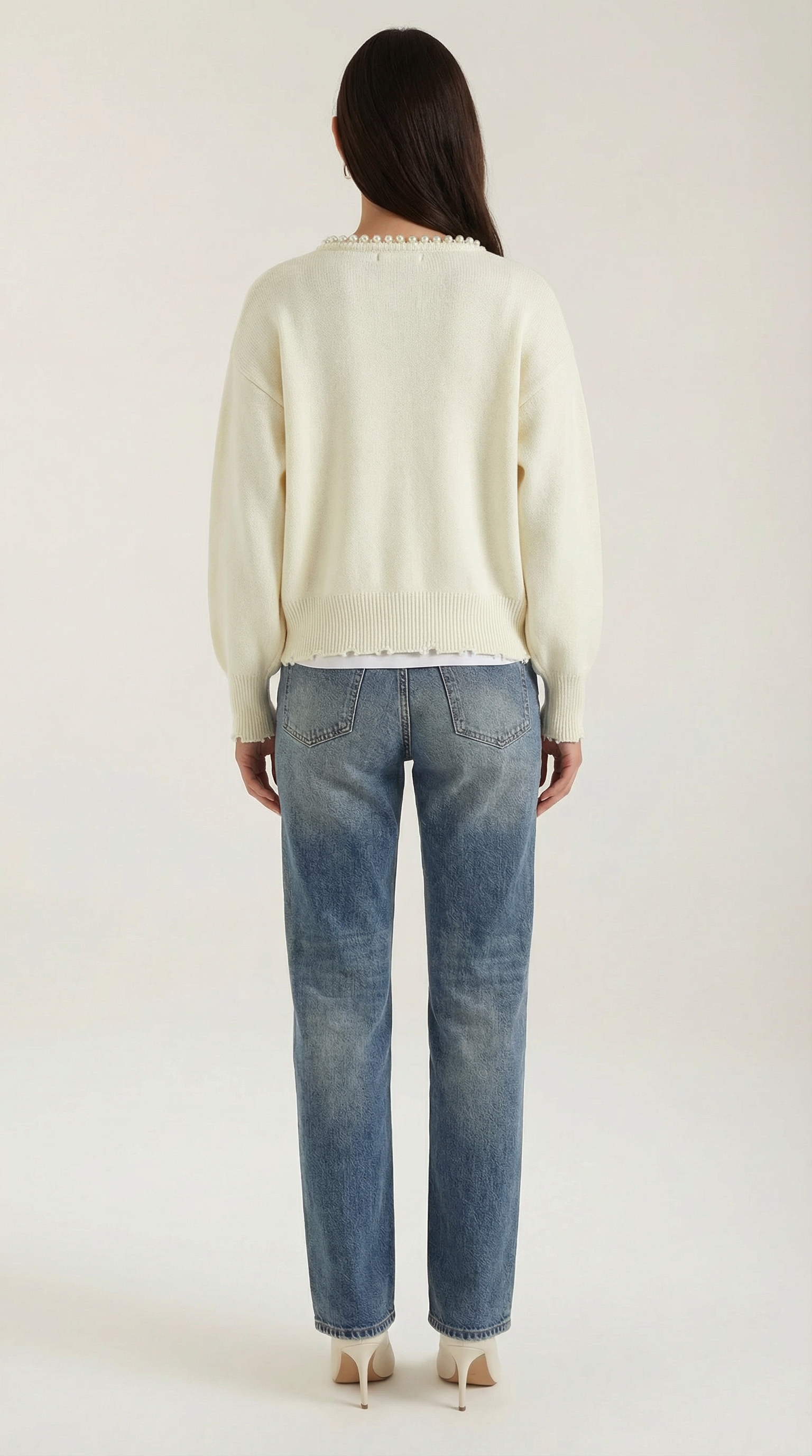 Cardigan Donna con Perle in Maglia Morbida Glamour 3
