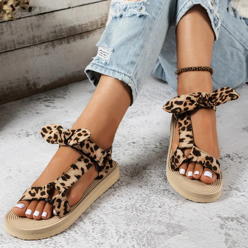 Carolyn - Sandali da donna con stampa leopardata 1