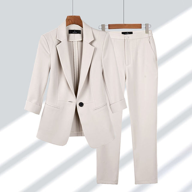 Celina - Set Giacca e Pantaloni 0