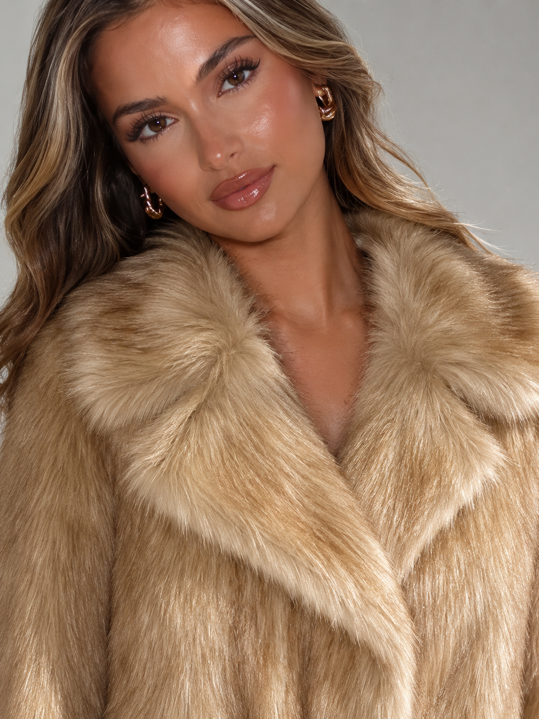 Beige Cropped Faux Fur Jacket with Tailored Collar