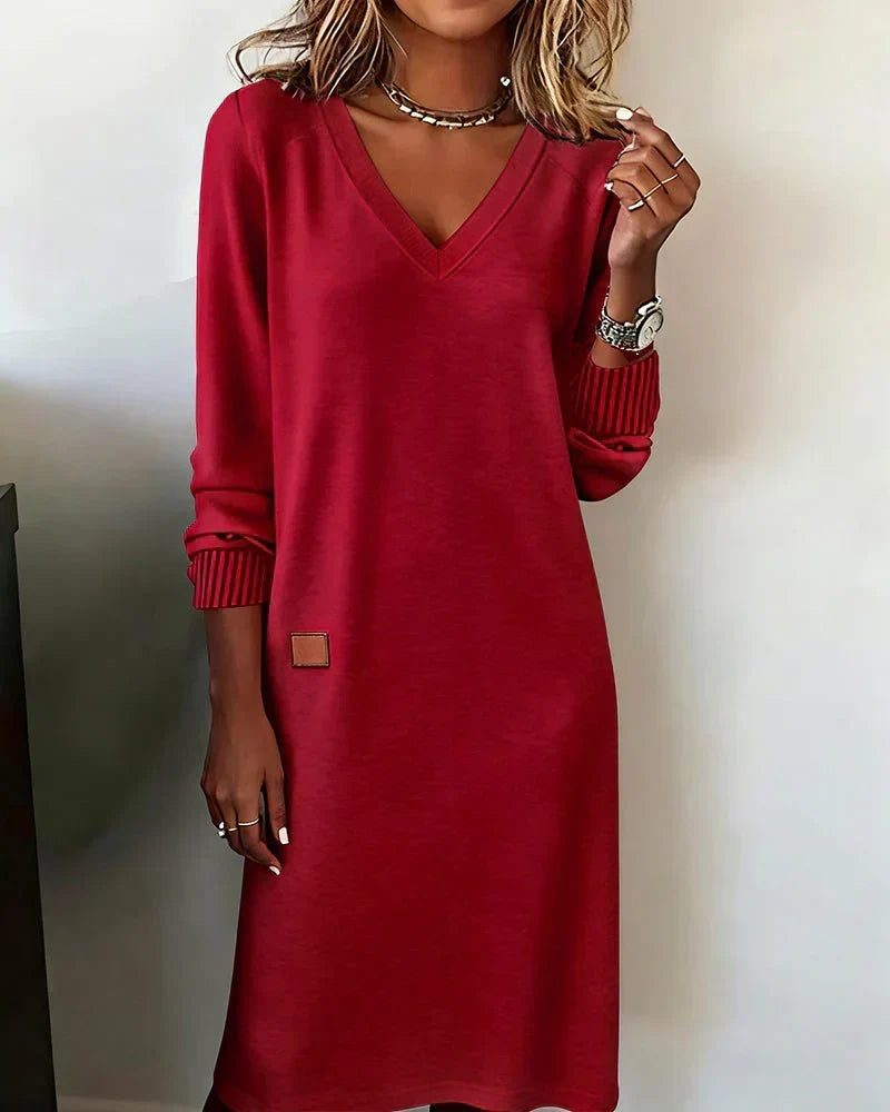Clelia | L'Abito Midi con Scollo a V 2