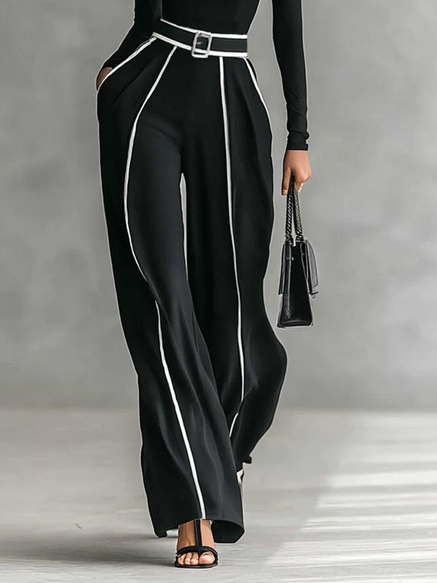 Completo Due Pezzi Donna | Dolcevita Aderente & Pantalone a Profili Bianchi