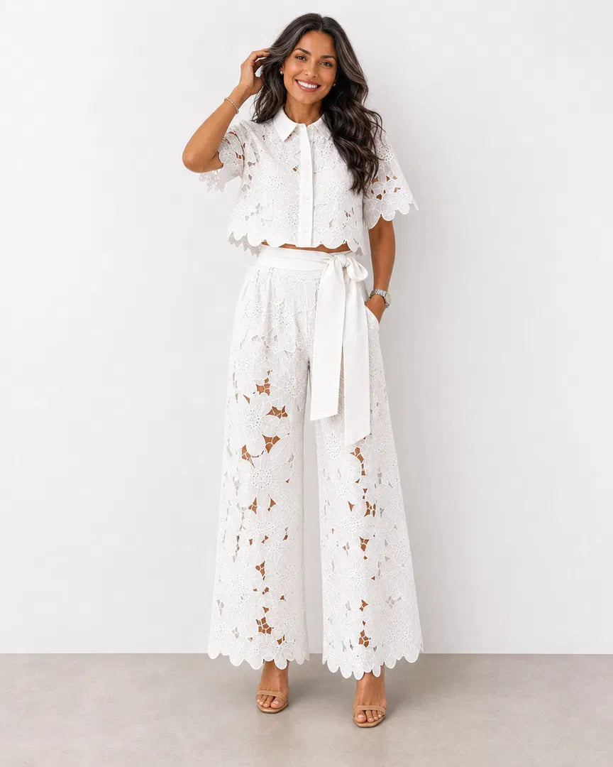 Completo Donna Isabela — Camicetta e Pantalone in Pizzo Traforato 1