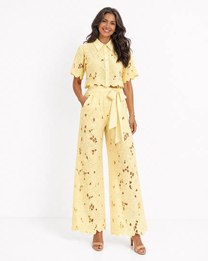 Completo Donna Isabela — Camicetta e Pantalone in Pizzo Traforato 2