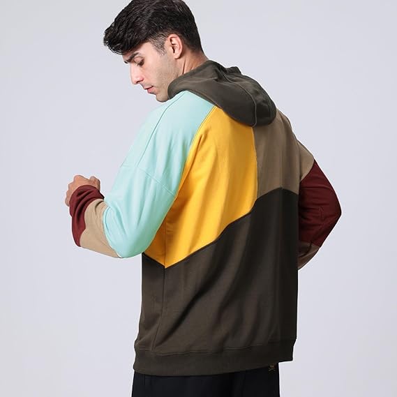 Felpa con cappuccio colorata moderna ed elegante da uomo 3