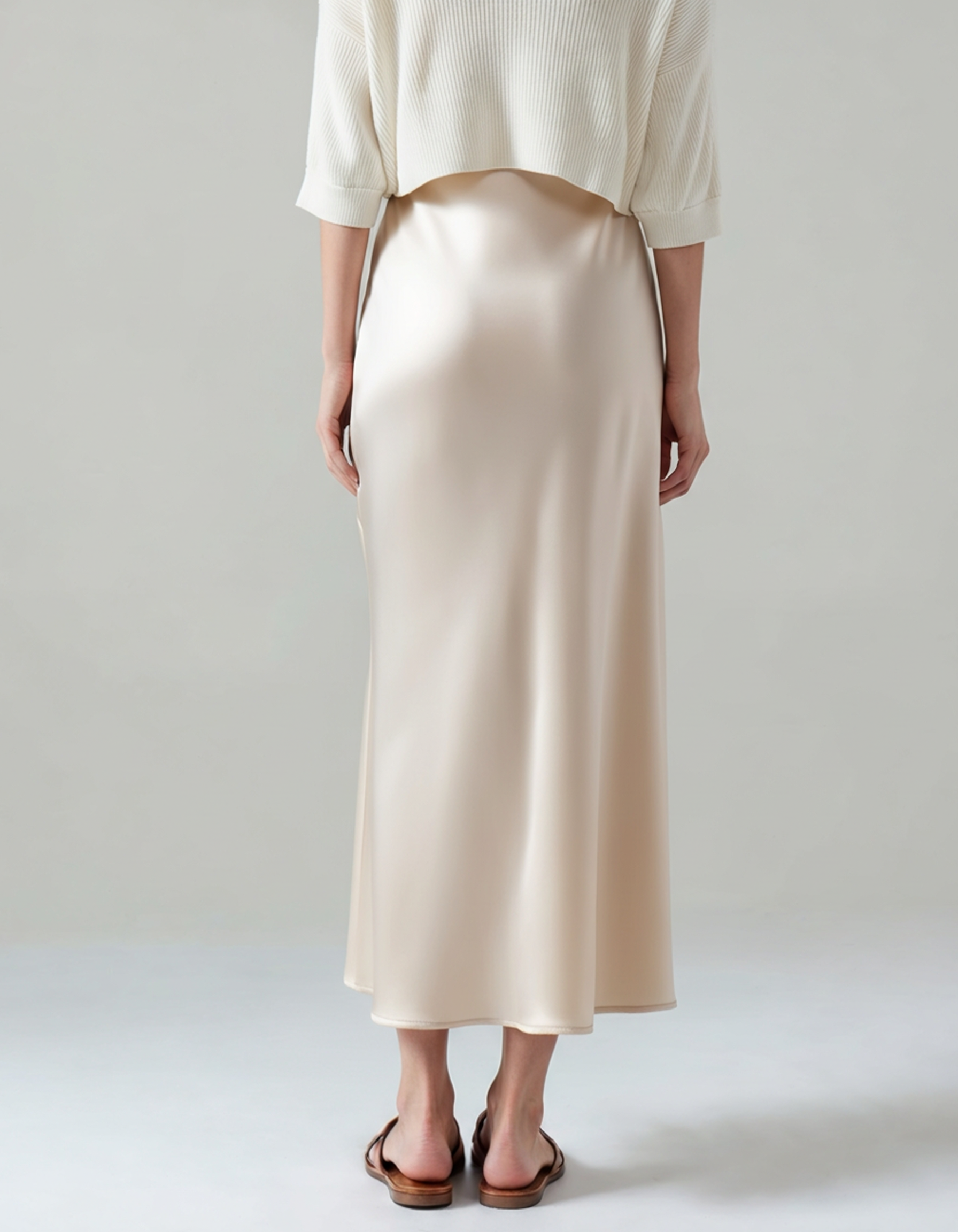 Gonna in seta Donna | Linea Fluida & Eleganza Minimal