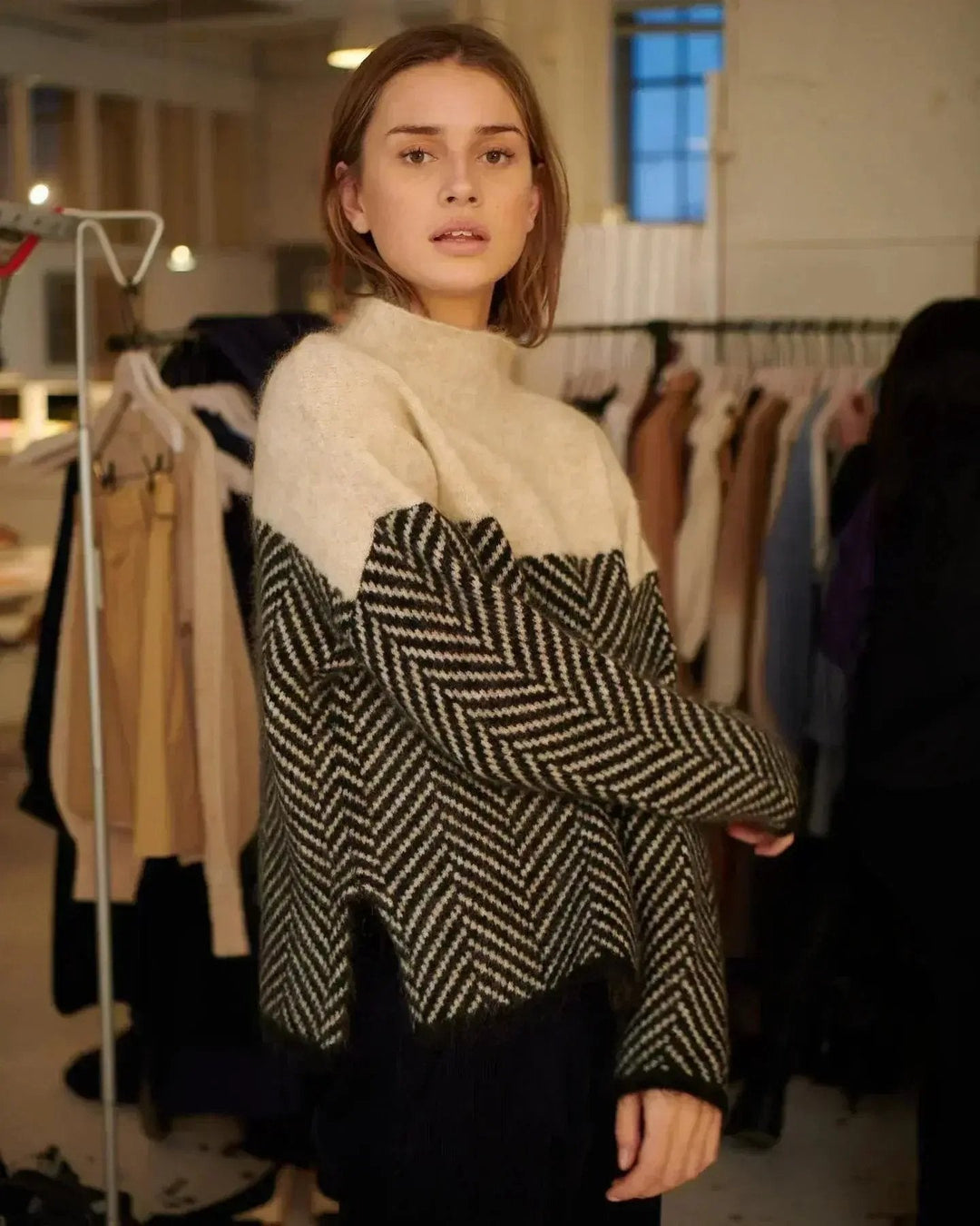 Herringbone Oversized Sweater for Women – Cozy &amp; Stylish Layering-Caliboot