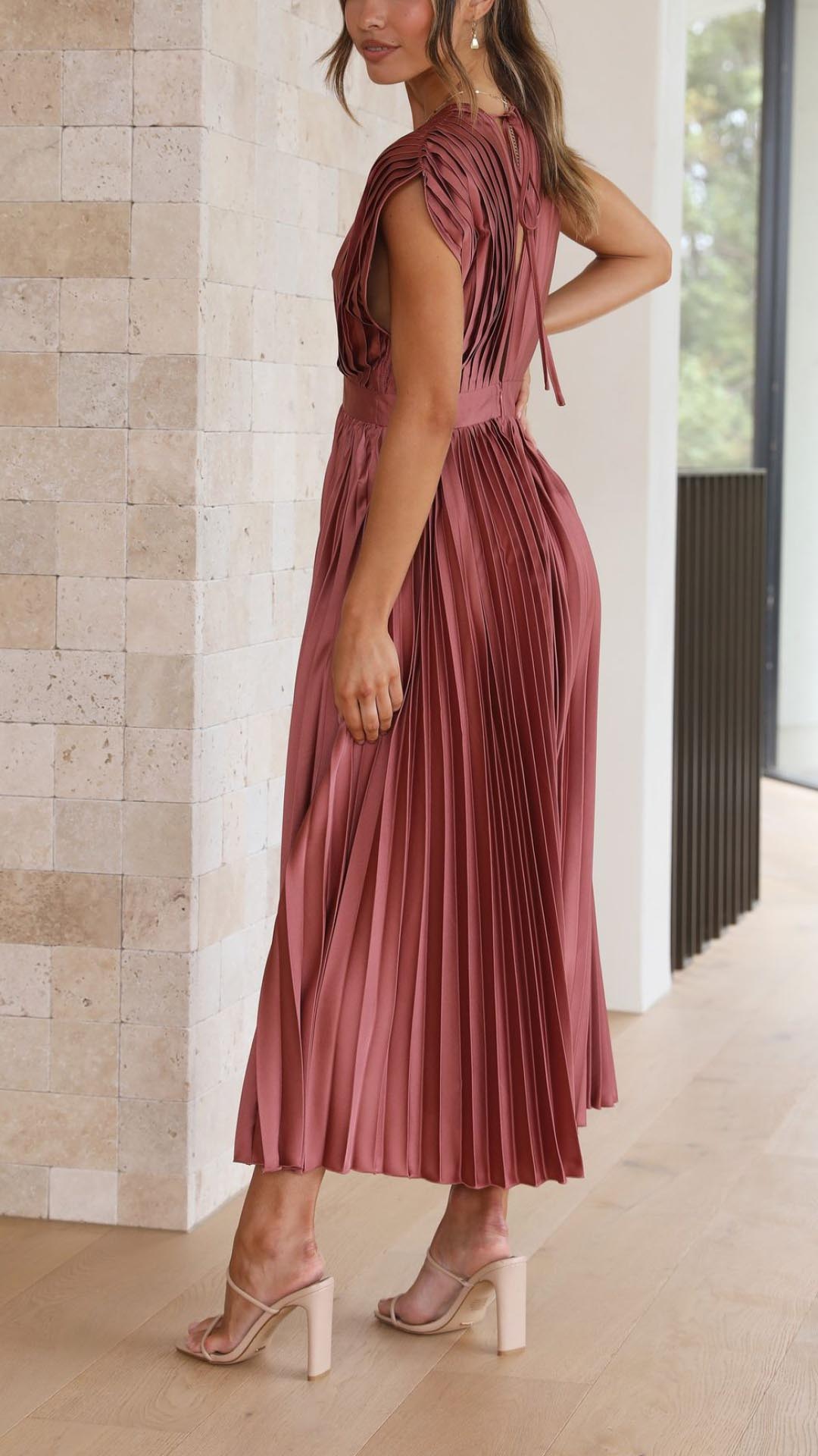 Isla | Abito plissé elegante 8