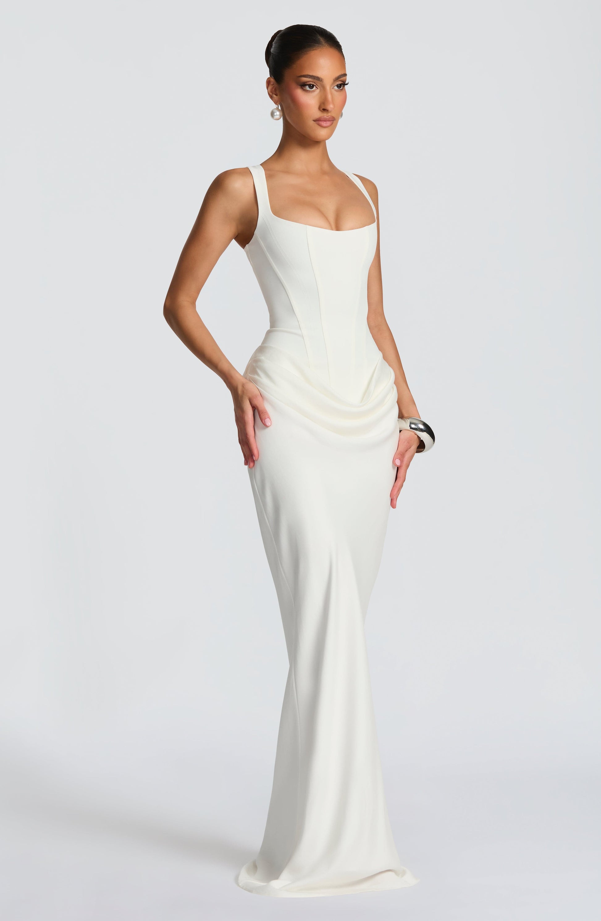 Lucia | Abito maxi con scollo quadrato 7