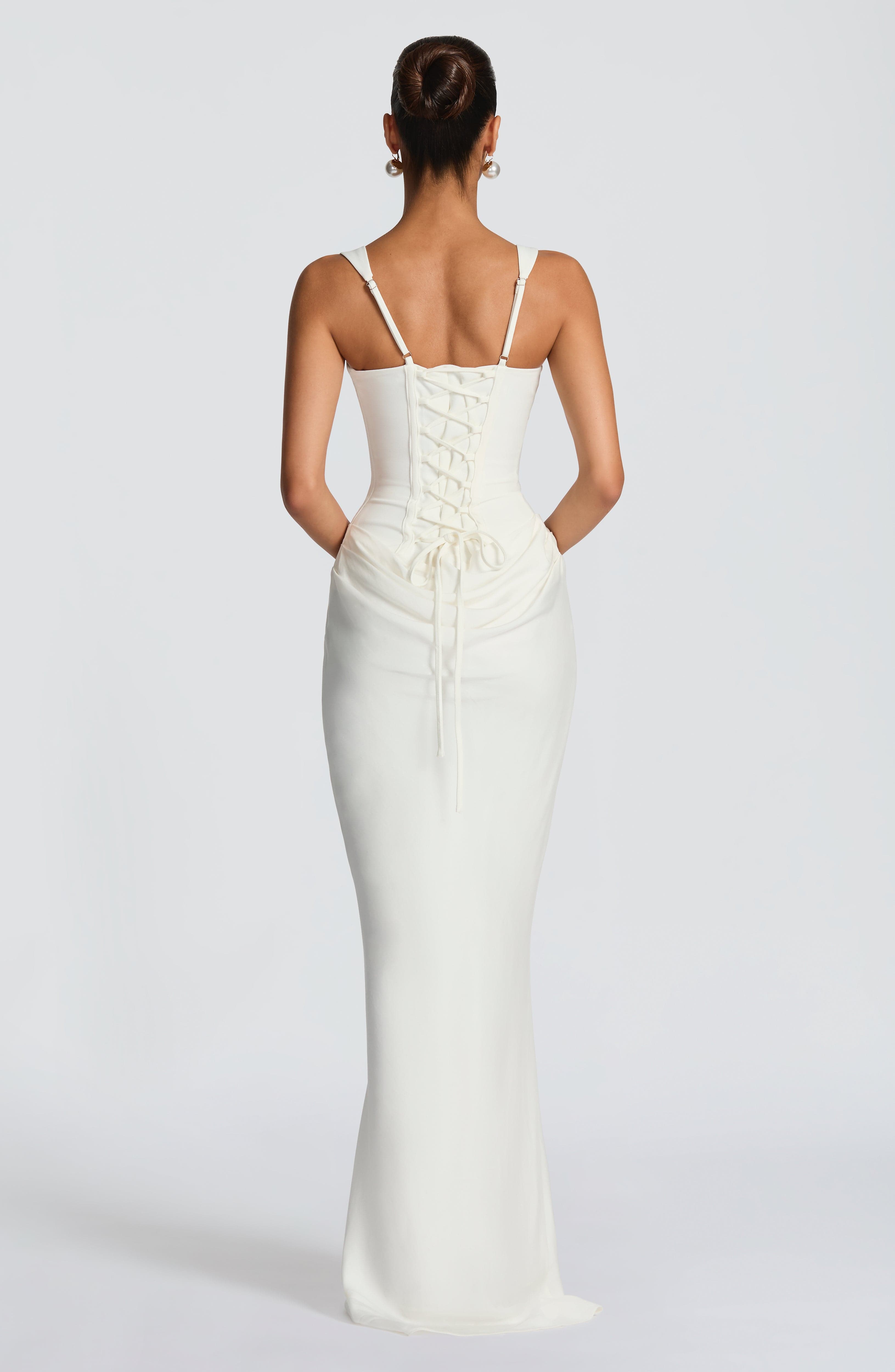 Lucia | Abito maxi con scollo quadrato 8