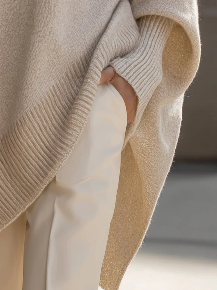 Maglione Donna | Linea Poncho Oversize e Orlo Asimmetrico