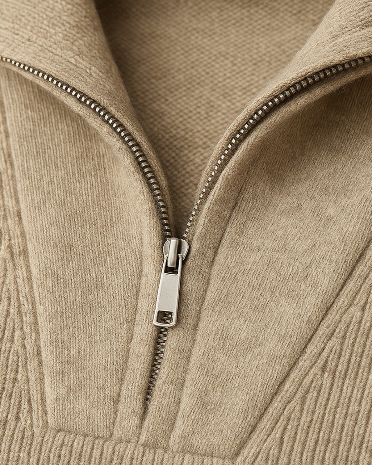 Maglione Uomo in Cashmere con Zip Texture Morbida Raffinata 3