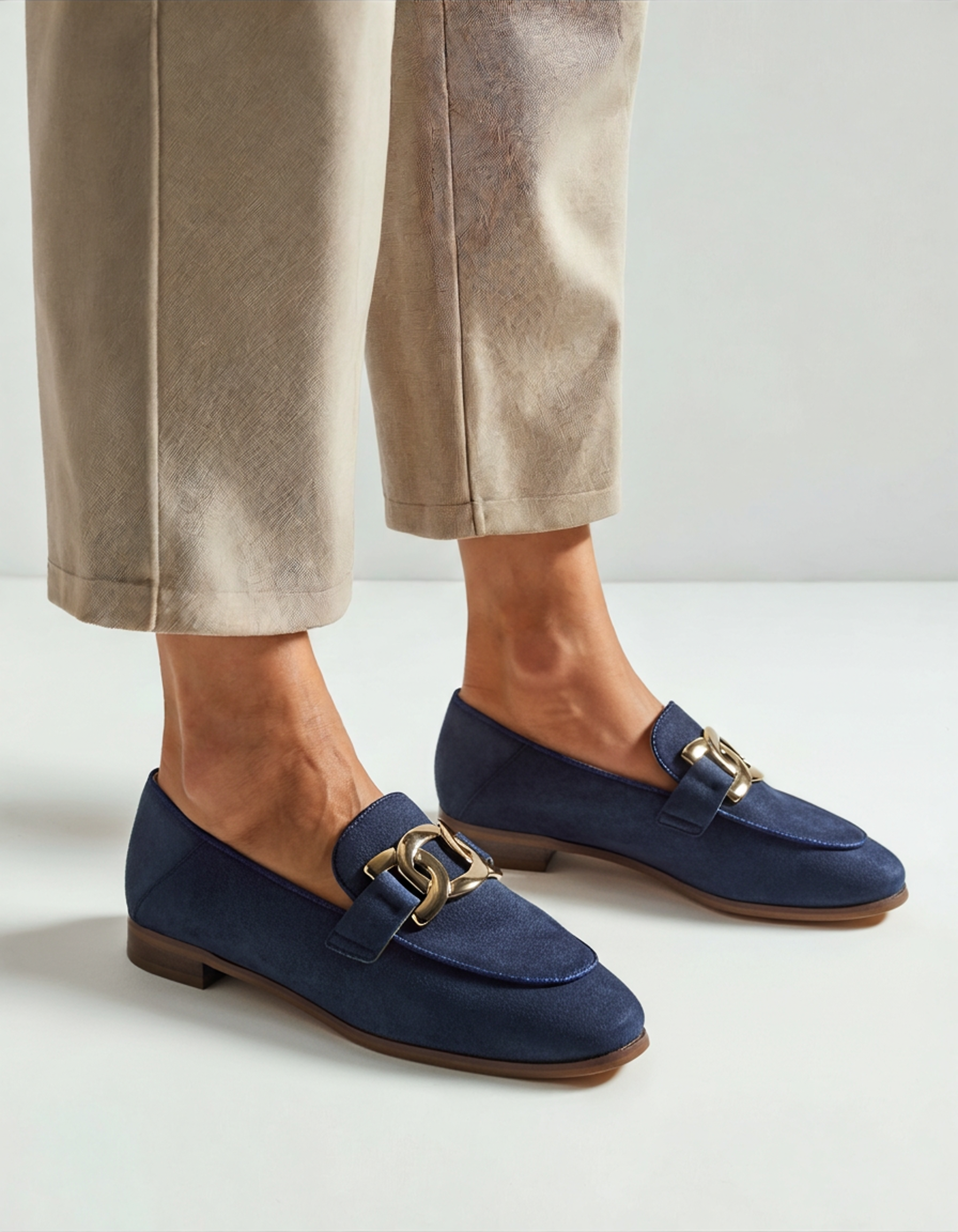 Mocassini in Suede | Comfort Quotidiano ed Eleganza 5