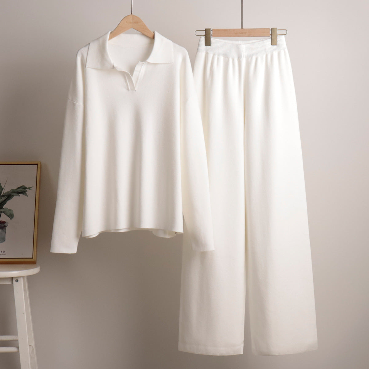 Completo Donna | Pantalone Largo e Maglia Comoda 4