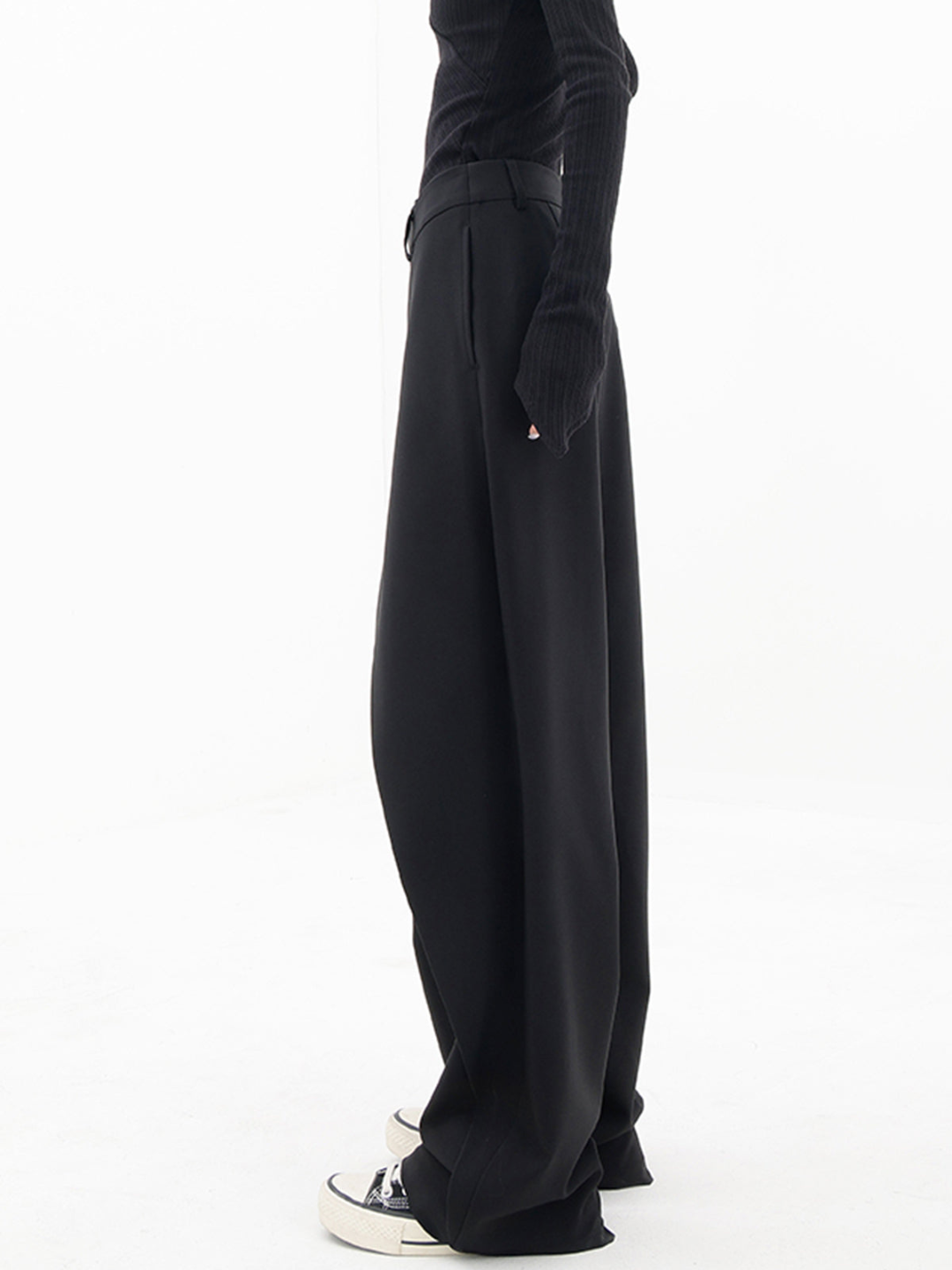 Pantaloni Donna a Gamba Larga | Chiusura Asimmetrica & Design Sartoriale
