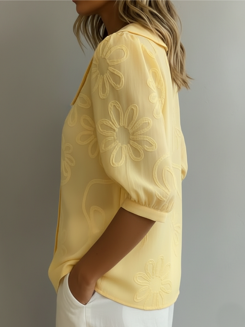 Sara | Blusa con fiori ricamati 1
