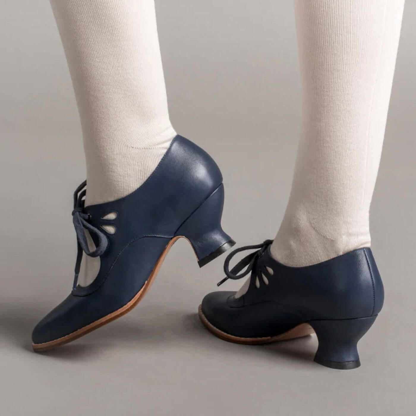 Scarpe Donna | Tacco Basso & Design Vintage Elegante