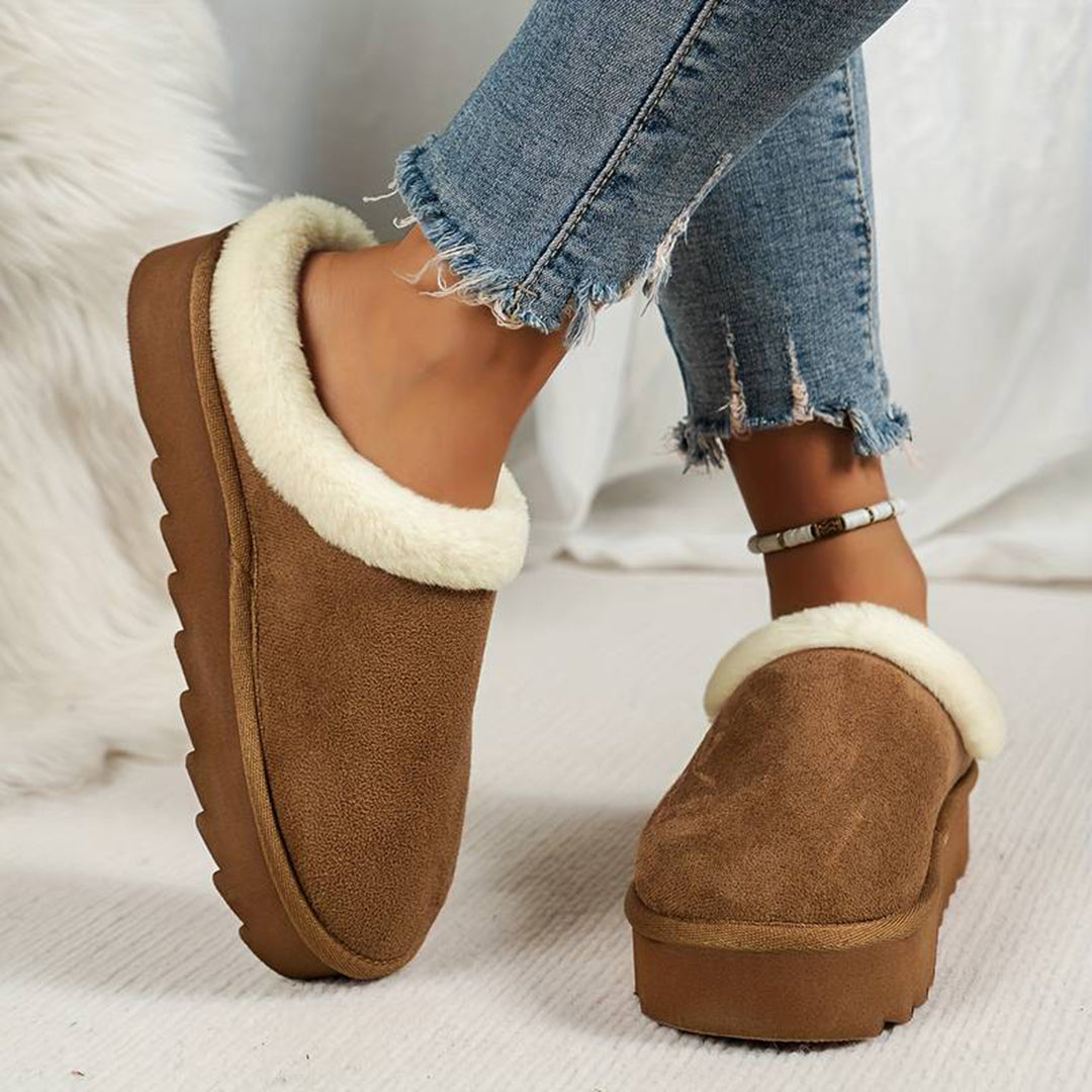 Slip-On Winter Boots for Women – Cozy &amp; Stylish Comfort