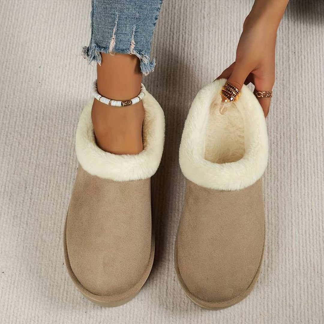 Slip-On Winter Boots for Women – Cozy &amp; Stylish Comfort