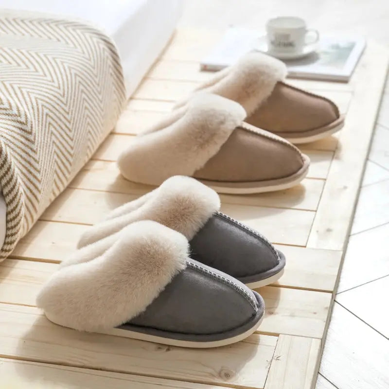 Thick Sole Velvet Slippers for Men and Women – Cozy &amp; Non-Slip Comfort