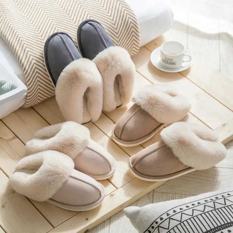 Thick Sole Velvet Slippers for Men and Women – Cozy &amp; Non-Slip Comfort