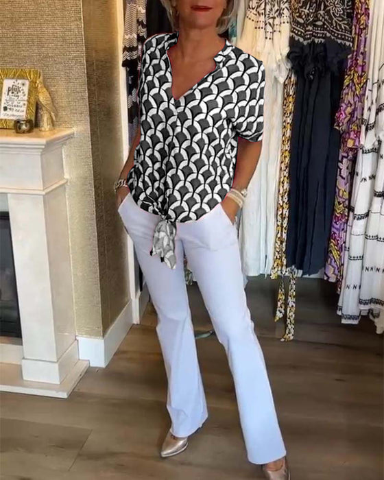 Top Donna Stampato | Pattern Geometrico Bold & Nodo Frontale in Vita