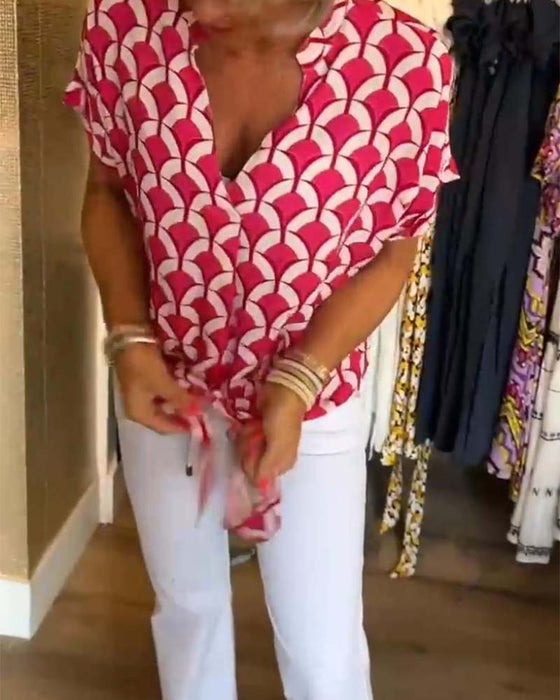 Top Donna Stampato | Pattern Geometrico Bold & Nodo Frontale in Vita