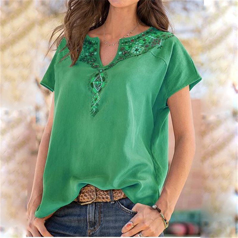 Top Estivo Donna | Ricami Boho & Vestibilità Comoda