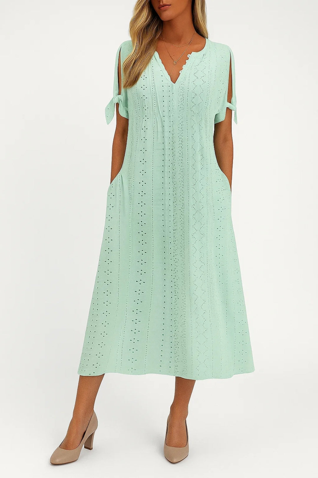 Vestito midi traforato con scollo a V e maniche con fiocco 1