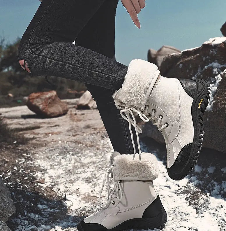 Waterproof Fleece Boots for Women – Stylish &amp; Cozy