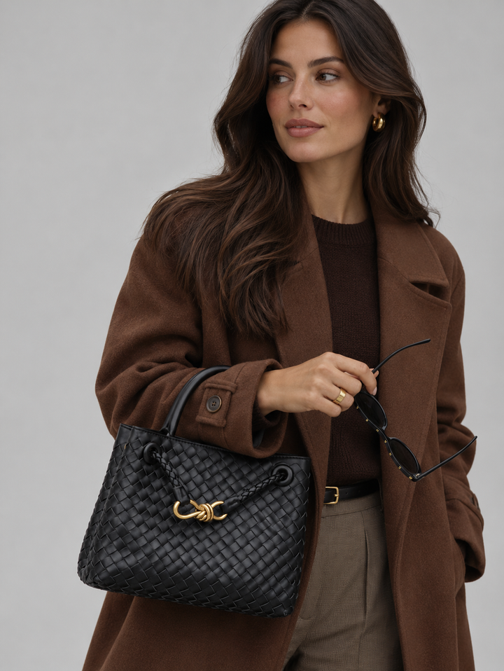Borsa Intrecciata Donna | Dettagli e Chiusura a Coulisse 2