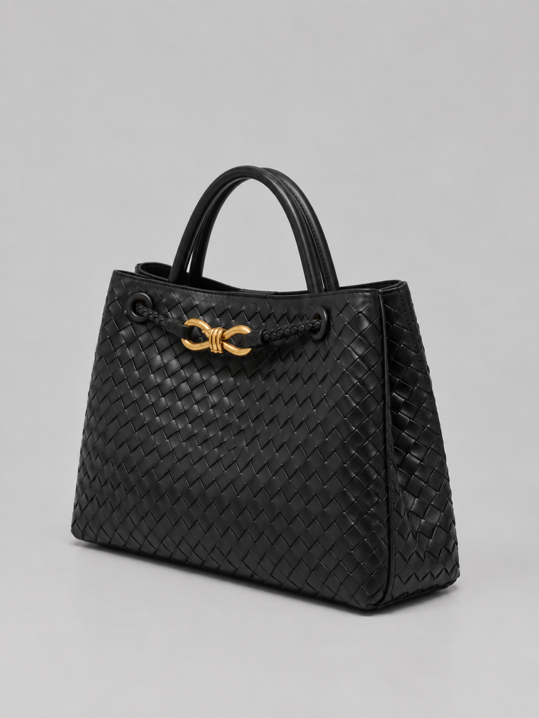 Borsa Intrecciata Donna | Dettagli e Chiusura a Coulisse 3